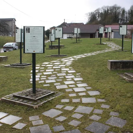 度假居 De La Fontaine Saint-Remy-la-Calonne